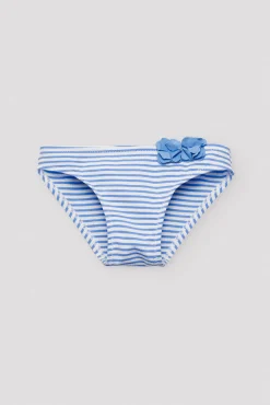 Bañador culetín bebé rayas azules con textura detalle flores