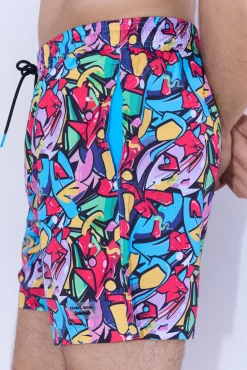 Bañador medio ligero estampado street art Sockarrats