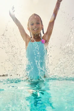 Bañador niña vichy detalle flor