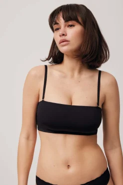 Bandeau con relleno y tirantes removibles negro