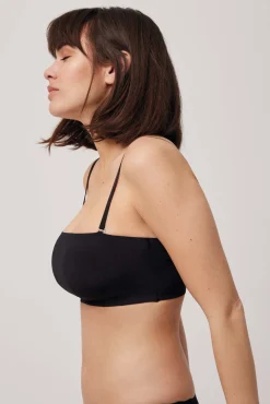 Bandeau con relleno y tirantes removibles negro