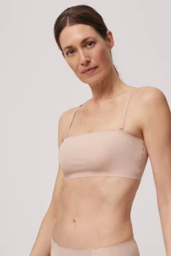 Bandeau con relleno y tirantes removibles nude