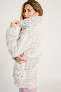 Bata corta mujer borreguito gris | MUYDEMI