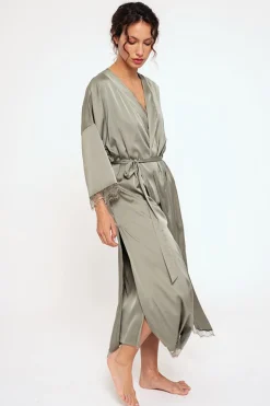 Bata mujer satén verde | MUYDEMI