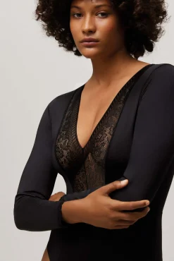 Body manga larga con escote V