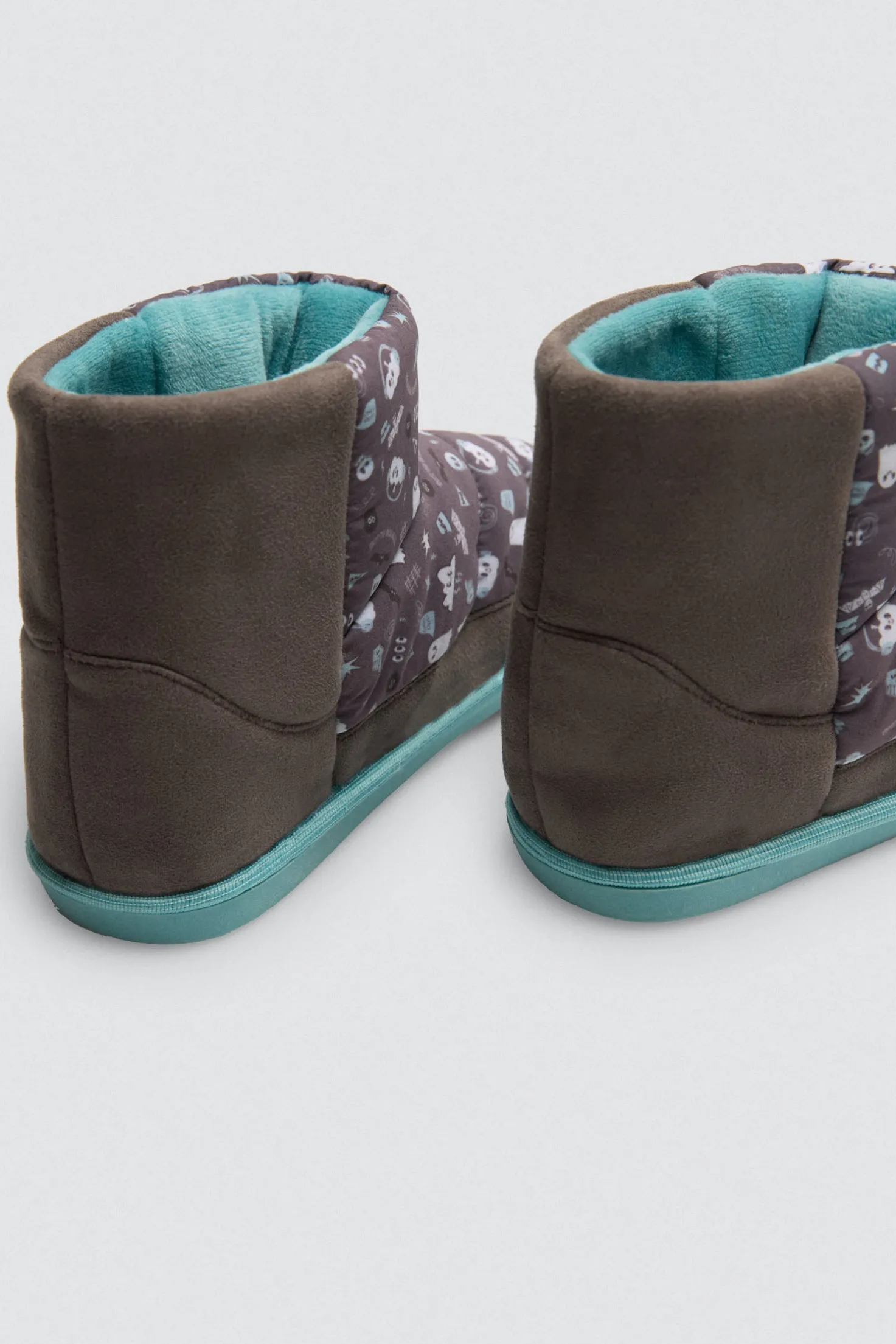 Botas de casa infantiles estampado fantasmas