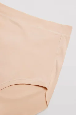 Braga alta adapt con acabados invisibles nude