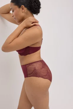 Braga alta de encaje granate