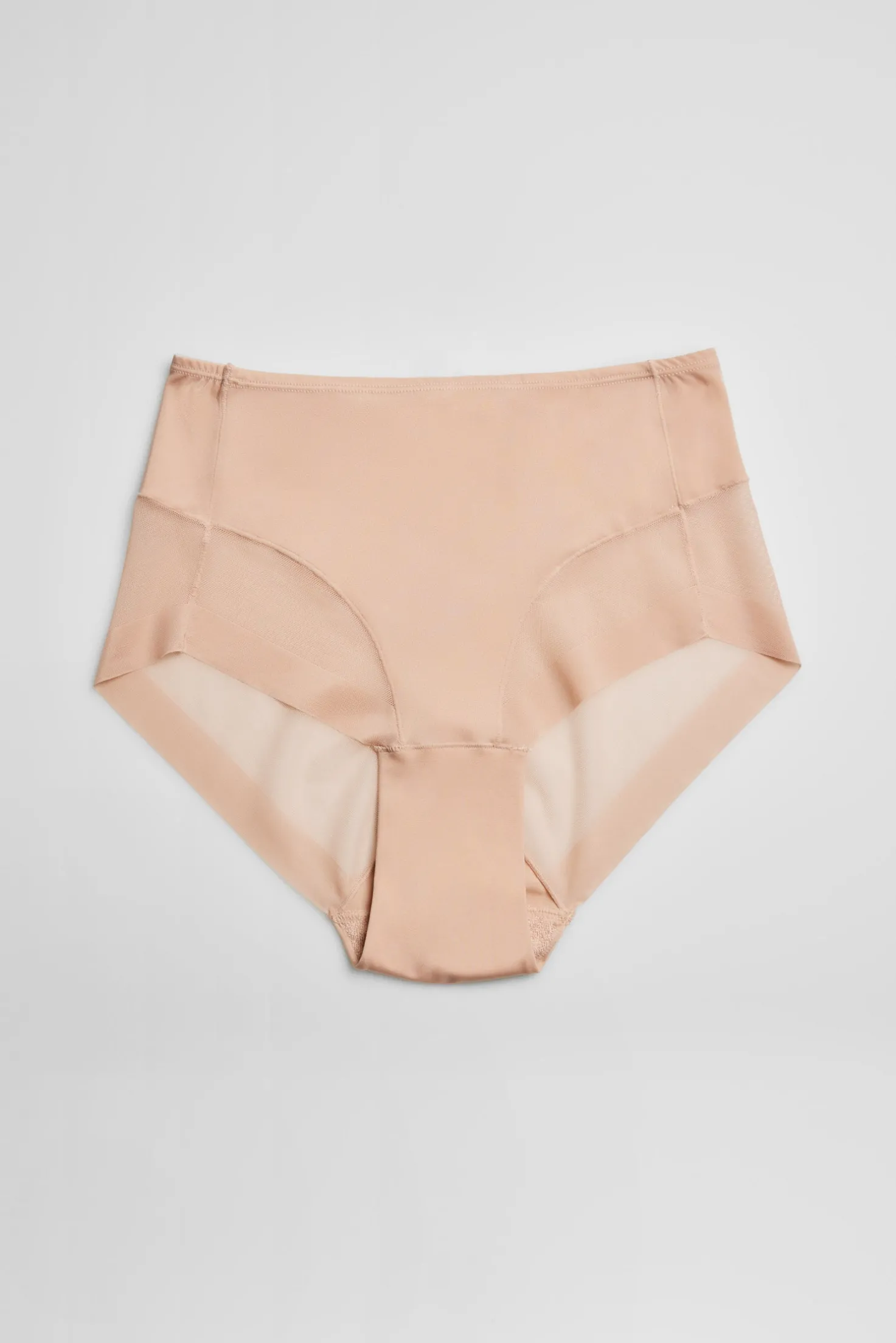 Braga alta de tul nude