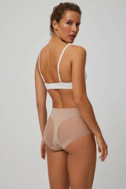 Braga alta de tul visón