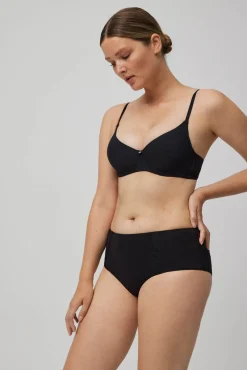 Braga alta lencera negro