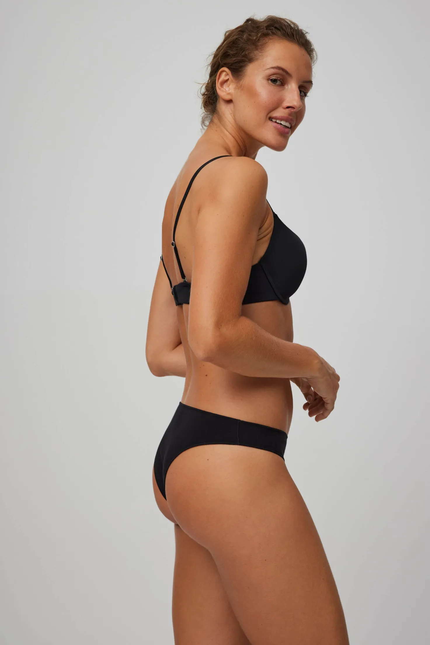 Braga brasileña algodón negro