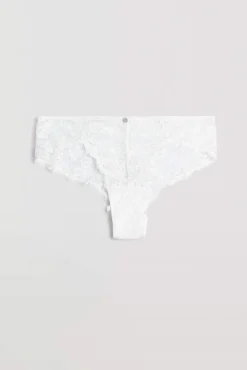 Braga brasileña encaje marfil