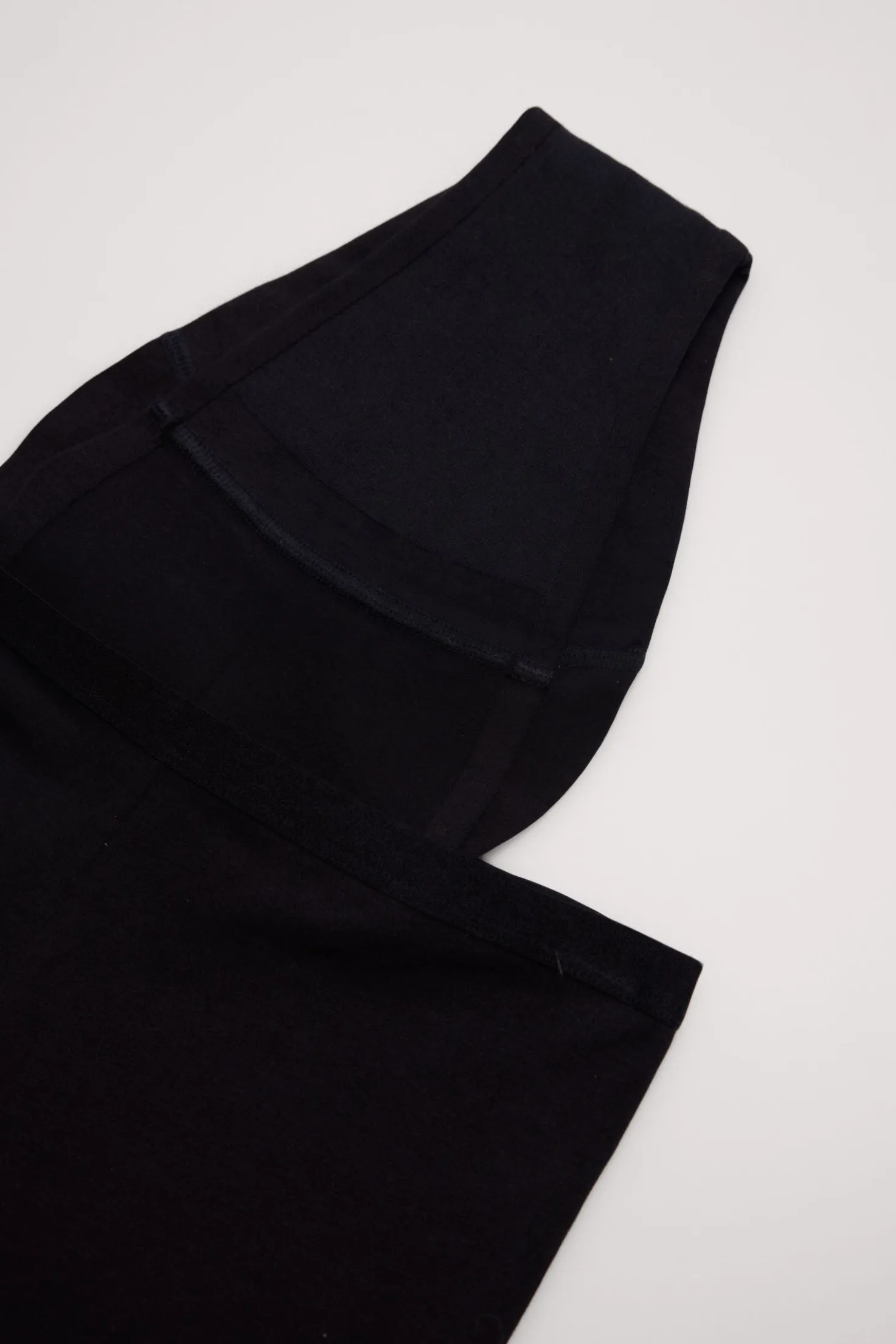 Braga culotte menstrual juvenil negra