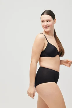 Braga reductora algodón compresión media negro