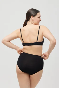 Braga reductora algodón compresión media negro