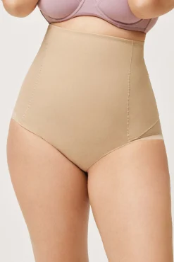 Braguita alta reductora compresión media nude
