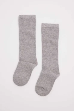 Calcetines bebé largos básicos gris