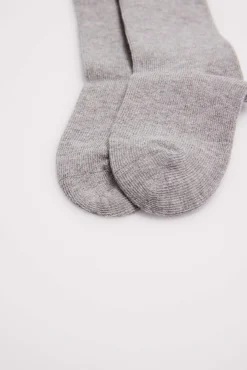Calcetines bebé largos básicos gris