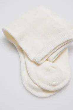 Calcetines bebé largos básicos marfil