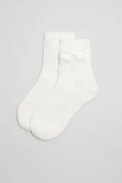 Calcetines calados infantiles marfil