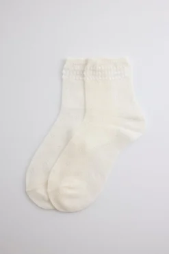 Calcetines infantiles de ceremonia con detalles marfil