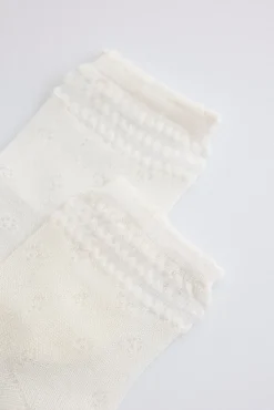 Calcetines infantiles de ceremonia con detalles marfil