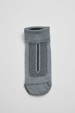 Calcetines yoga y pilates gris