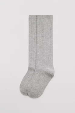 Calcetín infantil largo canalé gris