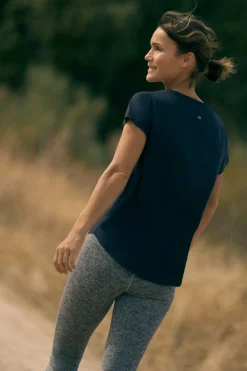 Camiseta algodón básica estilo deportivo negro