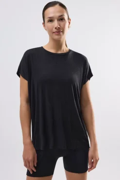 Camiseta deportiva manga corta negra