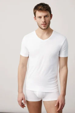 Camiseta interior manga corta cuello pico blanco