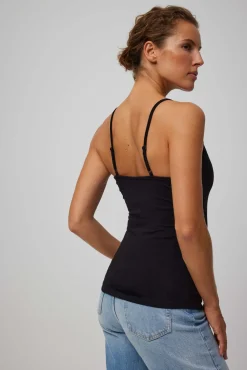 Camiseta lencera tirante fino algodón negro