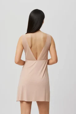 Camisón detalles tul nude