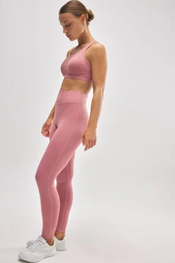 Conjunto deportivo rosa de sujeción alta y legging efecto push up Colección compressive