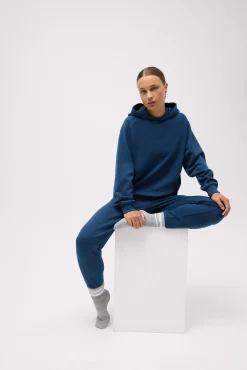 Conjunto deportivo sudadera y jogger azul Colección de viaje