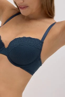 Conjunto lencero sujetador push up y tanga canalé marino