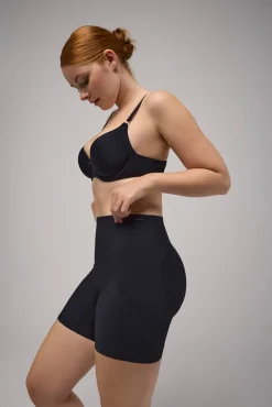 Faja reductora corte láser compresión alta negra