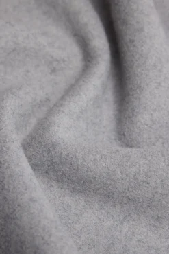 Falda midi cálida estilo cargo gris