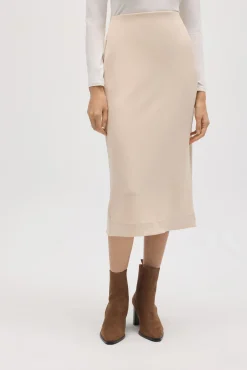 Falda midi fluida marfil