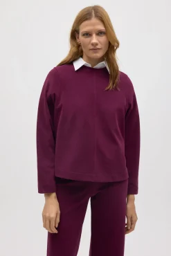 Jersey cálido cuello redondo con textura burdeos