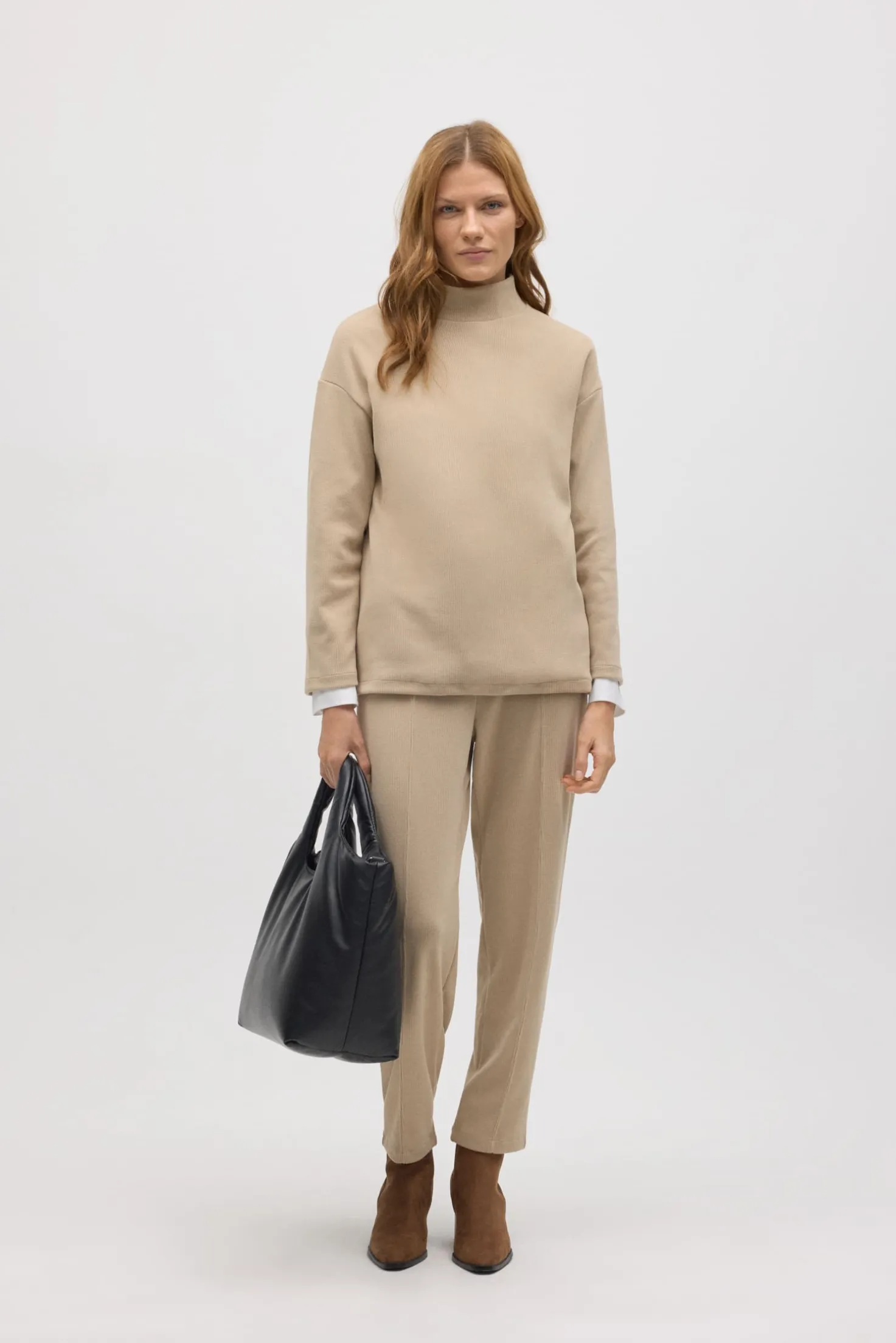 Jersey cuello perkins efecto pana beige