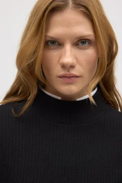 Jersey cuello perkins punto canalé negro