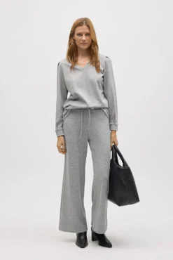 Jersey extra cómodo detalle hombros gris