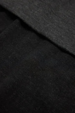 Jersey térmico detalle nudos laterales negro