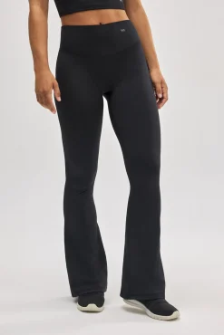 Leggings deportivos flare negro