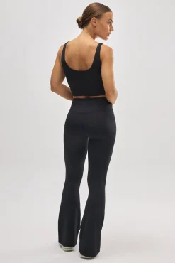 Leggings deportivos flare negro