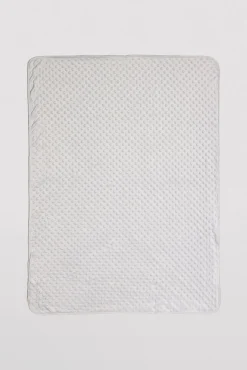 Manta de bebé topitos gris perla