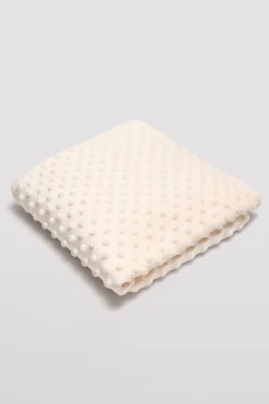 Manta de bebé topitos marfil