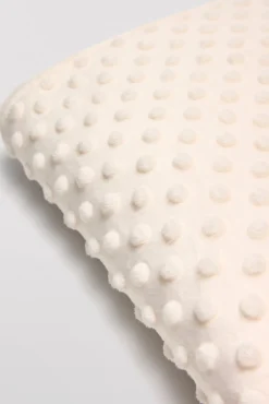 Manta de bebé topitos marfil